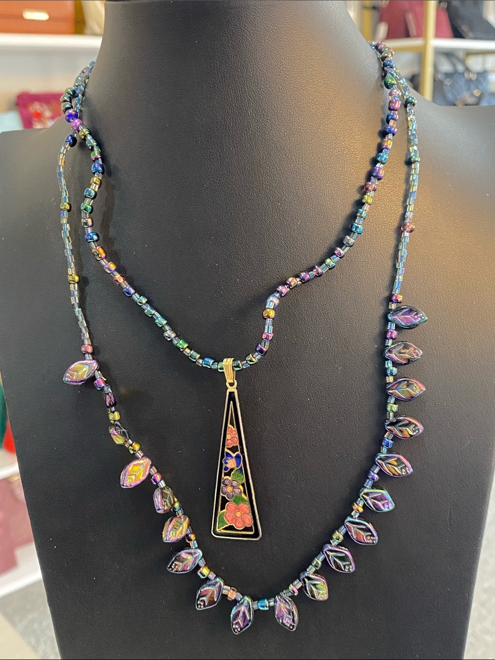Cloisonné pendant necklace